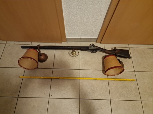 Ausgefallene alte gewehrlampe - ausgefallene,